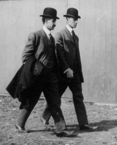 Orville (L) and Wilbur (R) at a aviation fair in 1910. 
